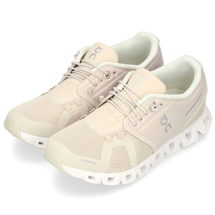 On オン レディース スニーカー スリッポン Cloud 5 クラウド 5 ランニングシューズ ゴム紐 軽量 運動 スポーツ タウンユース デイリーユース