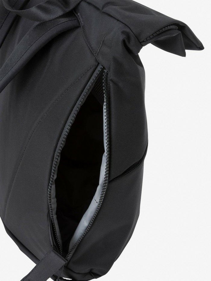 ノースフェイス リュック レディース メンズ デイパック 通勤 通学 バッグ 黒 16L ピレネーバックパック NM82506 K ブラック SO ソープストーン THE NORTH FACE