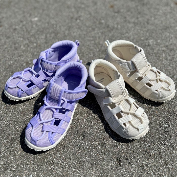 キッズ ベビー サンダル 女の子 男の子 水陸両用 脱げない つま先あり 水遊び 軽量 子ども靴 ウォーターシューズ 黒 スポーツサンダル グルカサンダル Parade 56302