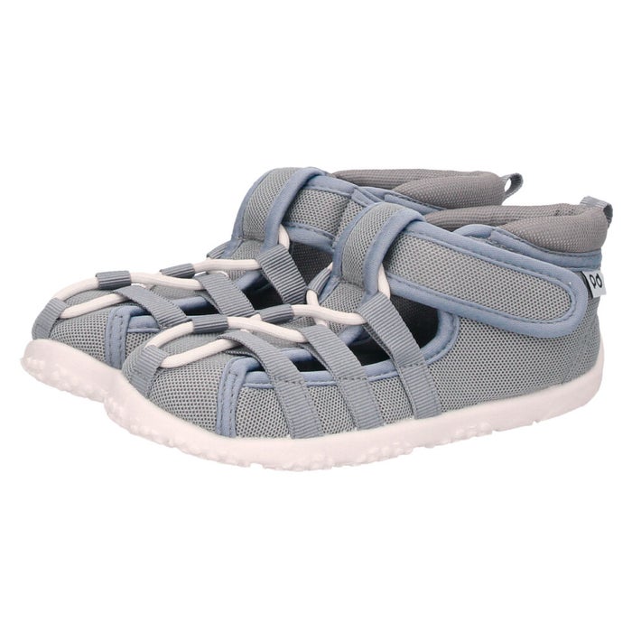 キッズ ベビー サンダル 女の子 男の子 水陸両用 脱げない つま先あり 水遊び 軽量 子ども靴 ウォーターシューズ 黒 スポーツサンダル グルカサンダル Parade 56302