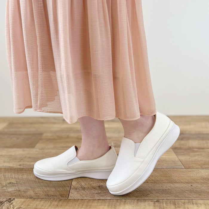 カジュアルシューズ レディース 軽量 歩きやすい 疲れにくい シンプル きれいめ 通勤 通学 スリッポン 紐 Parade 2345 2251