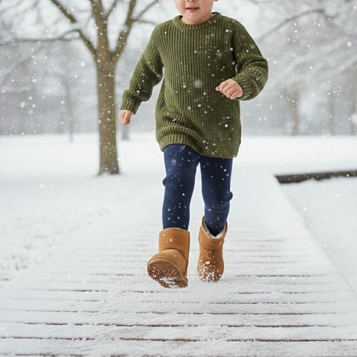 ムートンブーツ キッズ ブーツ 撥水 靴 ミディアム丈 あったか 男女兼用 シンプル 黒 子供 こども 冬 ふわふわ あたたかい フェイクファー ボア 防寒 軽量 Parade パレード 56303
