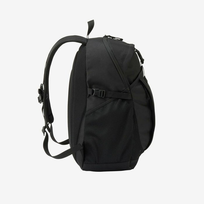 ノースフェイス リュック バック リープ30 32L THE NORTH FACE 62610 LEAP30 ブラック 黒 ホワイト レッド