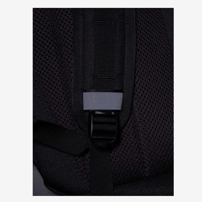 ノースフェイス リュック バック リープ30 32L THE NORTH FACE 62610 LEAP30 ブラック 黒 ホワイト レッド グレー