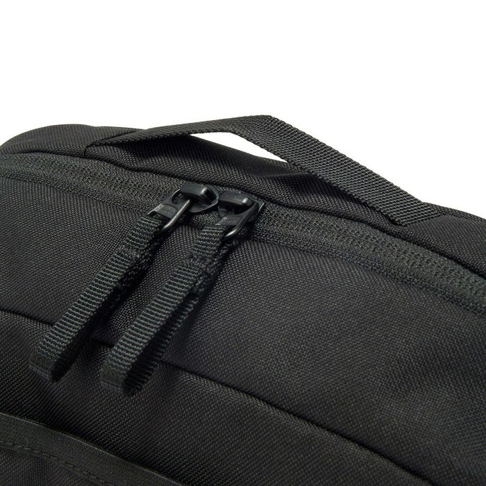 ノースフェイス ショルダーバック リープミニショルダー THE NORTH FACE NM72602 LEAP MINI SHOULDER 4L 貴重品 スマホ ミニポーチ ブラック 黒 ホワイト レッド