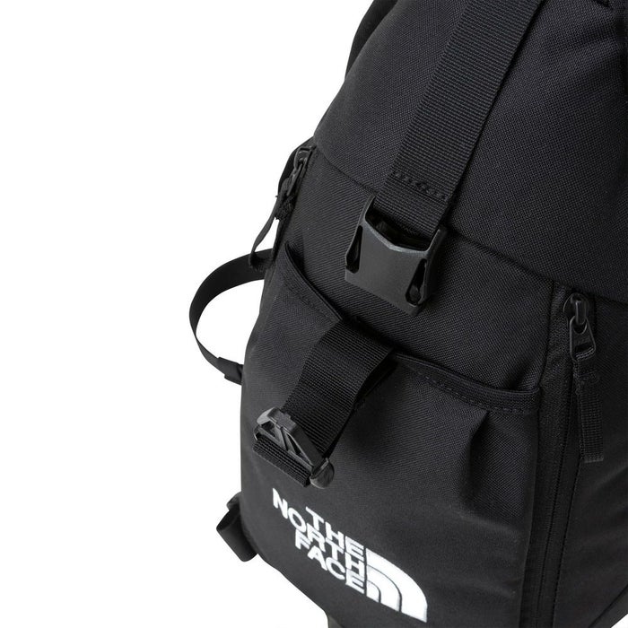 ノースフェイス ショルダーバッグ リープスリング THE NORTH FACE NM72600 LEAP SLING 7L スリングバッグ ボディバッグ ワンショルダー ブラック 黒 ホワイト レッド