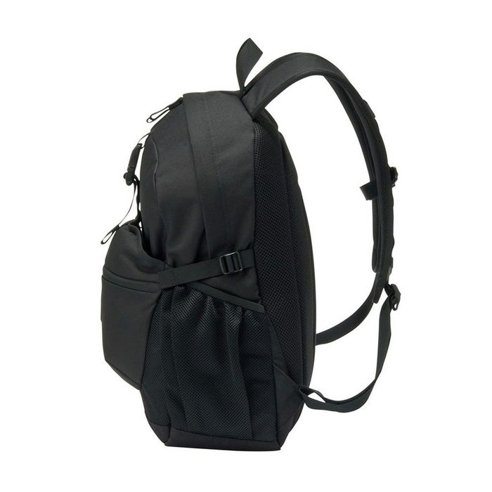 ノースフェイス リュック バック リープ20 23L THE NORTH FACE NM62611 LEAP20 デイパック バックパック通勤 通学 PC収納 ブラック 黒 ホワイト レッド