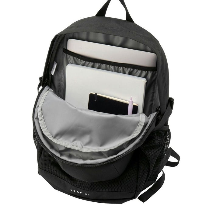 ノースフェイス リュック バック リープ20 23L THE NORTH FACE NM62611 LEAP20 デイパック バックパック通勤 通学 PC収納 ブラック 黒 ホワイト レッド