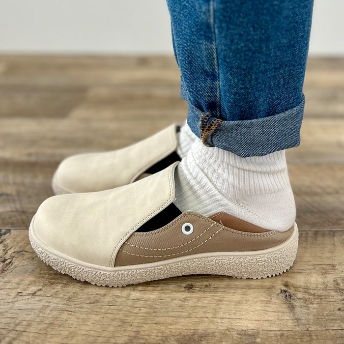 スリッポン レディース ３E 幅広 軽量 2WAY カジュアルシューズ 靴 サイドゴア 歩きやすい 疲れにくい 柔らか 51308 Parade