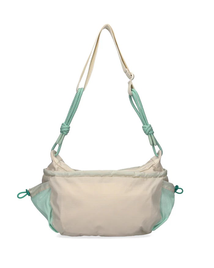 ハンター ショルダーバック ボディーバック 撥水 耐水 防水 軽量 耐久性 HUNTER トラベル クロスボディ 7123 斜め掛け ブラック 黒 ホワイト 白 グレー