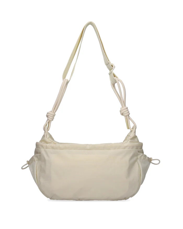 ハンター ショルダーバック ボディーバック 撥水 耐水 防水 軽量 耐久性 HUNTER トラベル クロスボディ 7123 斜め掛け ブラック 黒 ホワイト 白 グレー