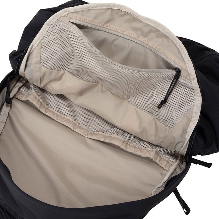 ノースフェイス リュック デイパックレディース 19L PC収納 15インチ 軽量 はっ水  NMW62650 THE NORTH FACE Ficus Pack フィーカスパック 通勤 通学 デイリーユース