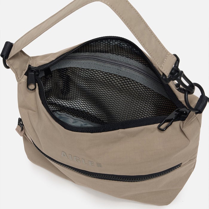 エーグル AIGLE ミニショルダーバッグ CITY 撥水 2WAYショルダーポーチ 2L リサイクルナイロン ショルダーバッグ 手持ち メンズ レディース ZNHBX51